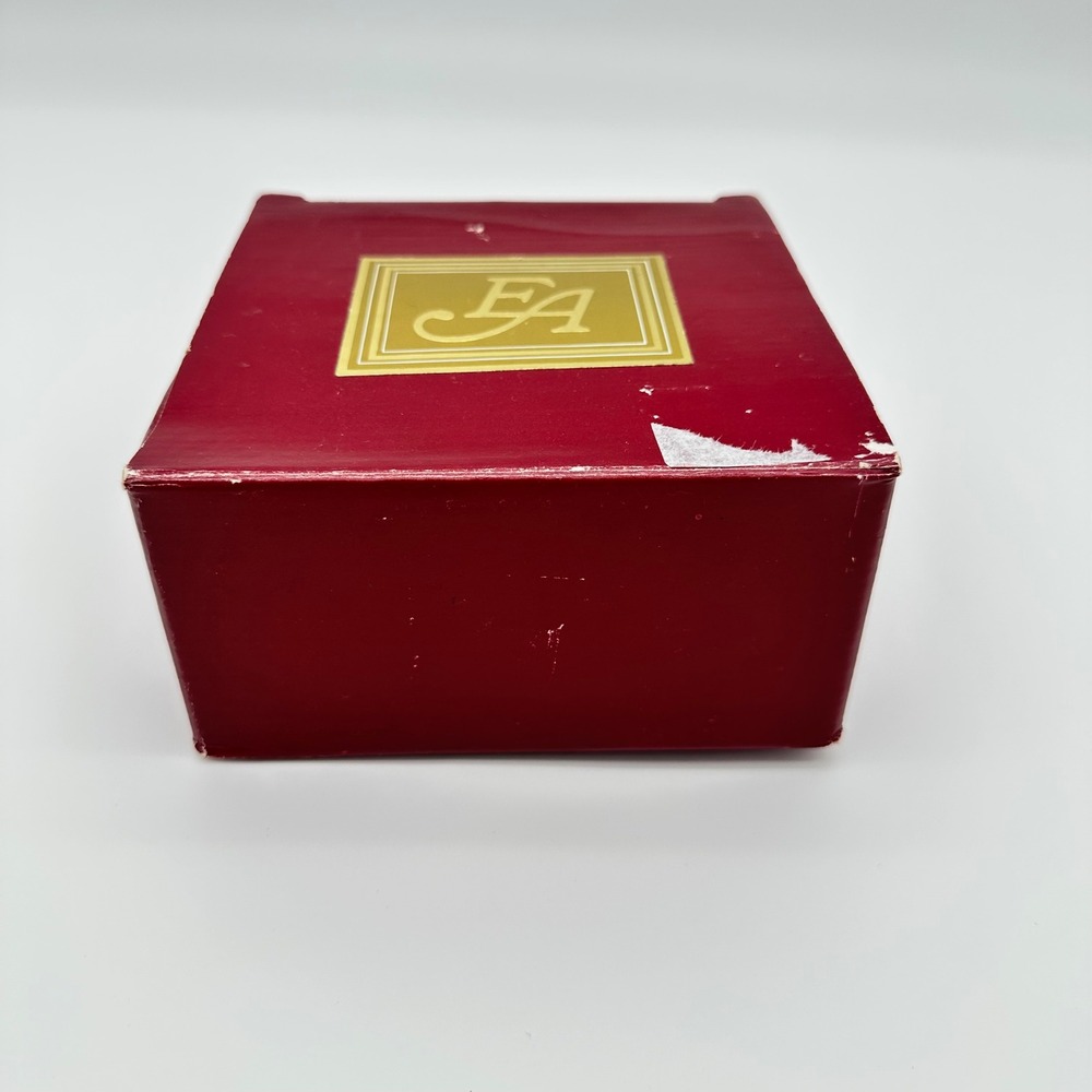 Elizabeth Arden Powder Bowl Memoire Cherie Moon-Dynasty Porcelain Vintage Japan